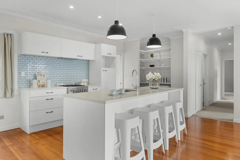 Photos of 9A Ryburn Road