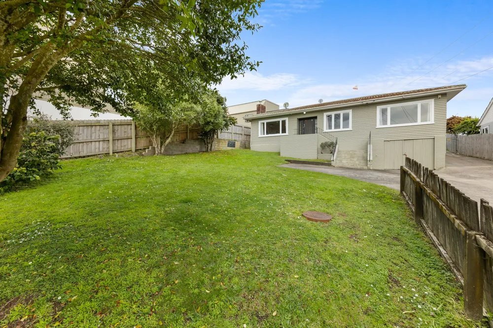Photos of 9A Ryburn Road