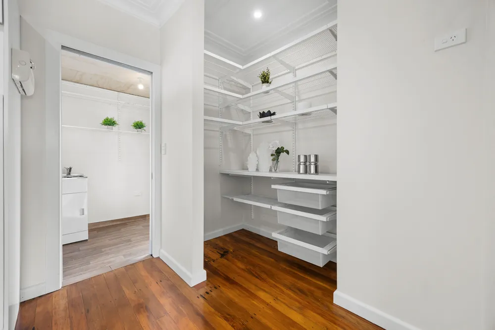 Photos of 9A Ryburn Road