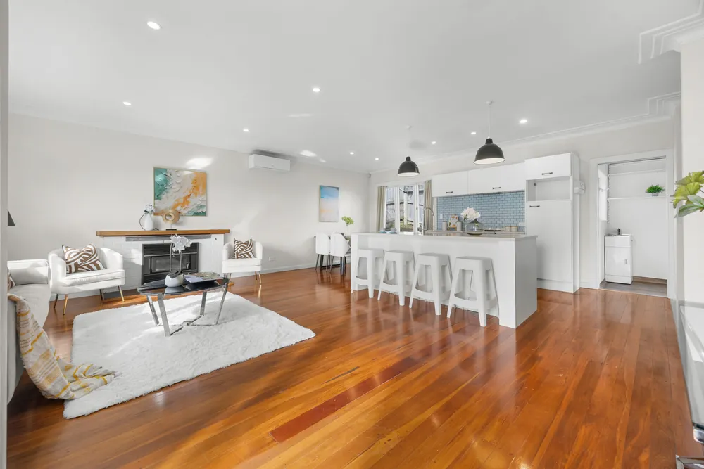 Photos of 9A Ryburn Road