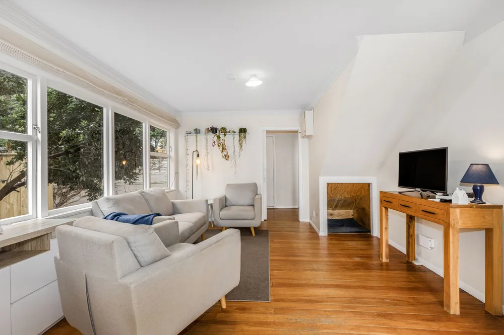 Photos of 82 Muritai Road