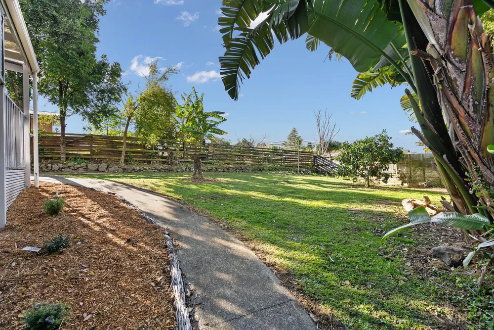 Photos of 14 Parkland Crescent