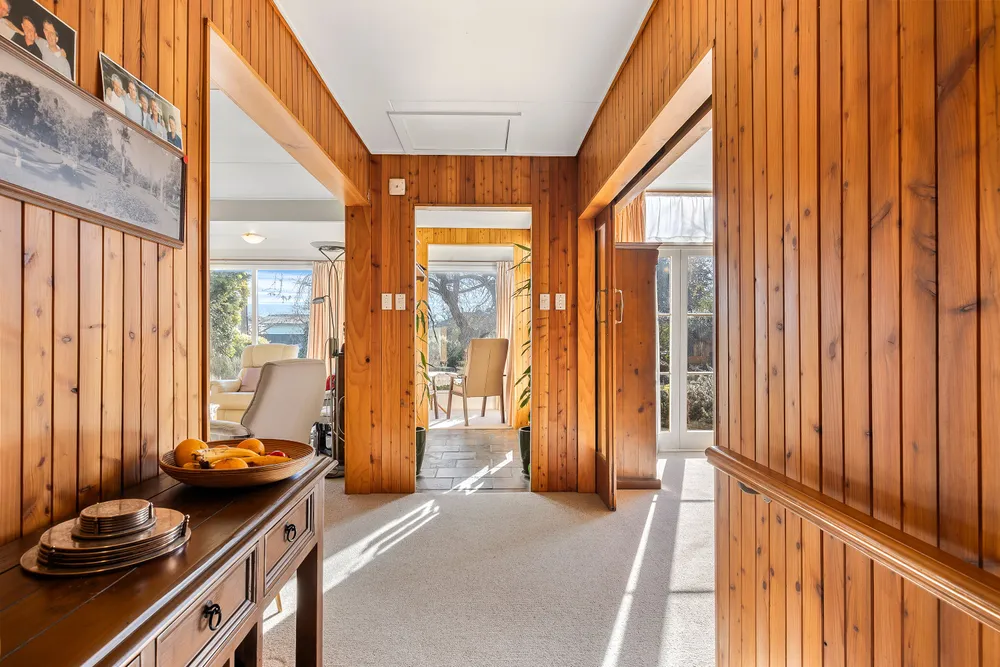 Photos of 113 Kippenberger Avenue