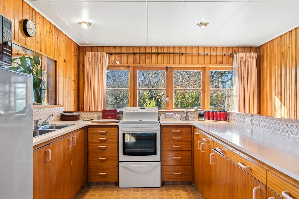 Photos of 113 Kippenberger Avenue