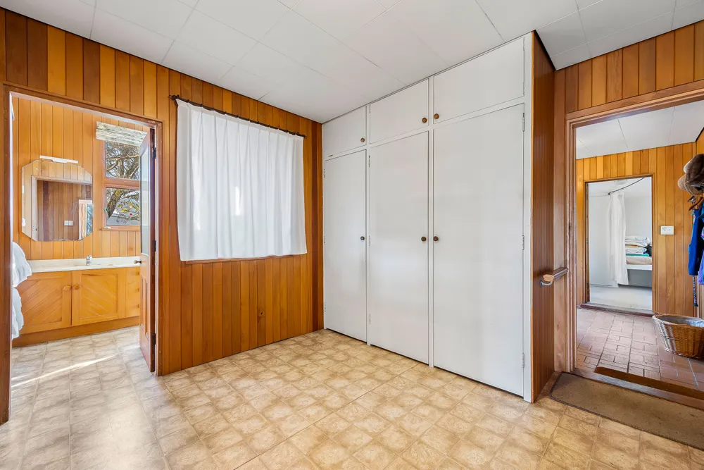 Photos of 113 Kippenberger Avenue