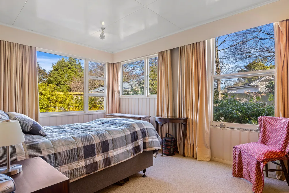Photos of 113 Kippenberger Avenue