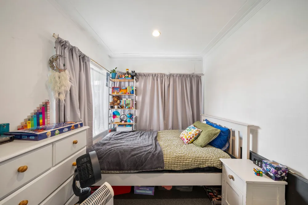 Photos of 126A St Johns Road
