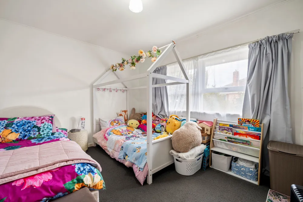 Photos of 126A St Johns Road