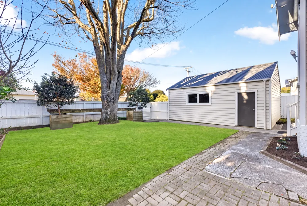 Photos of 34 Tawera Road