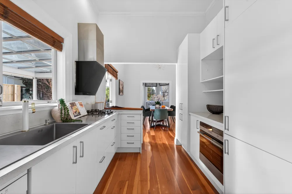 Photos of 34 Tawera Road