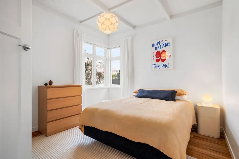 Photos of 28 Buxton Street