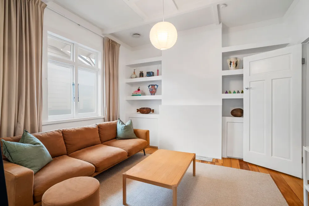 Photos of 28 Buxton Street