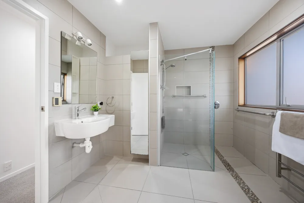 Photos of 16 Maugham Drive