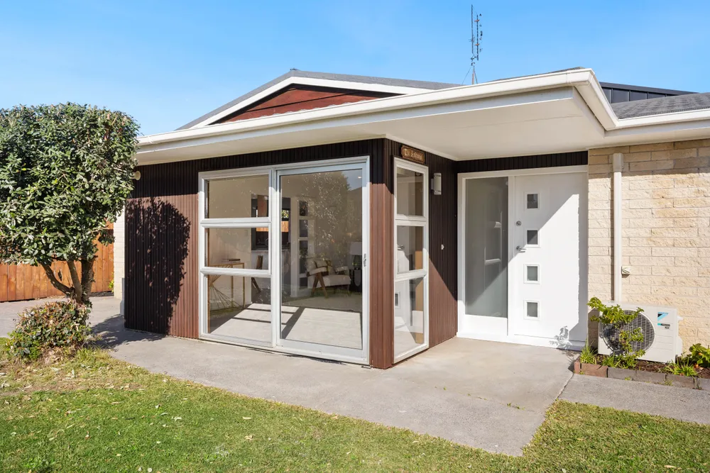 Photos of 16 Maugham Drive