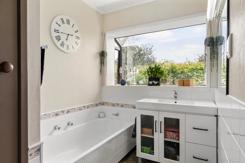 Photos of 42 Dominion Road