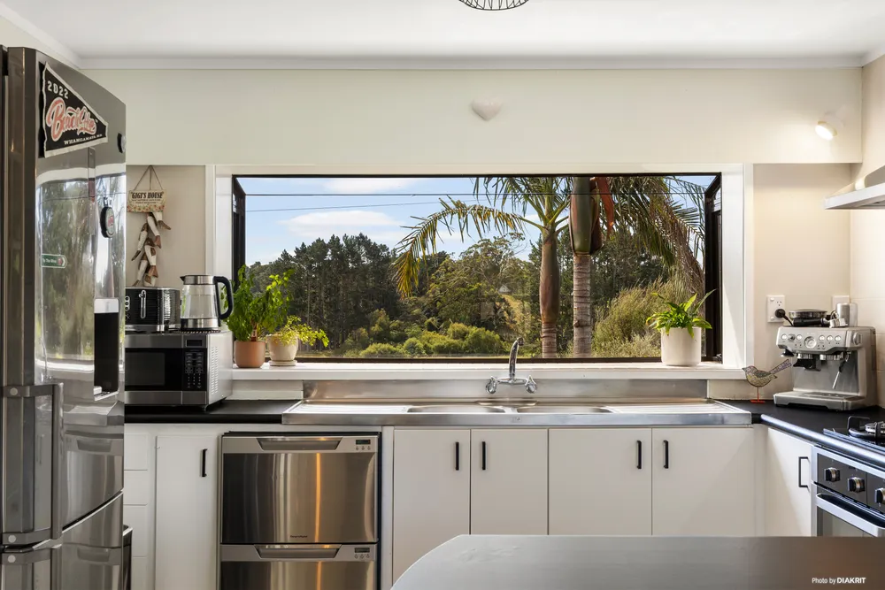 Photos of 42 Dominion Road