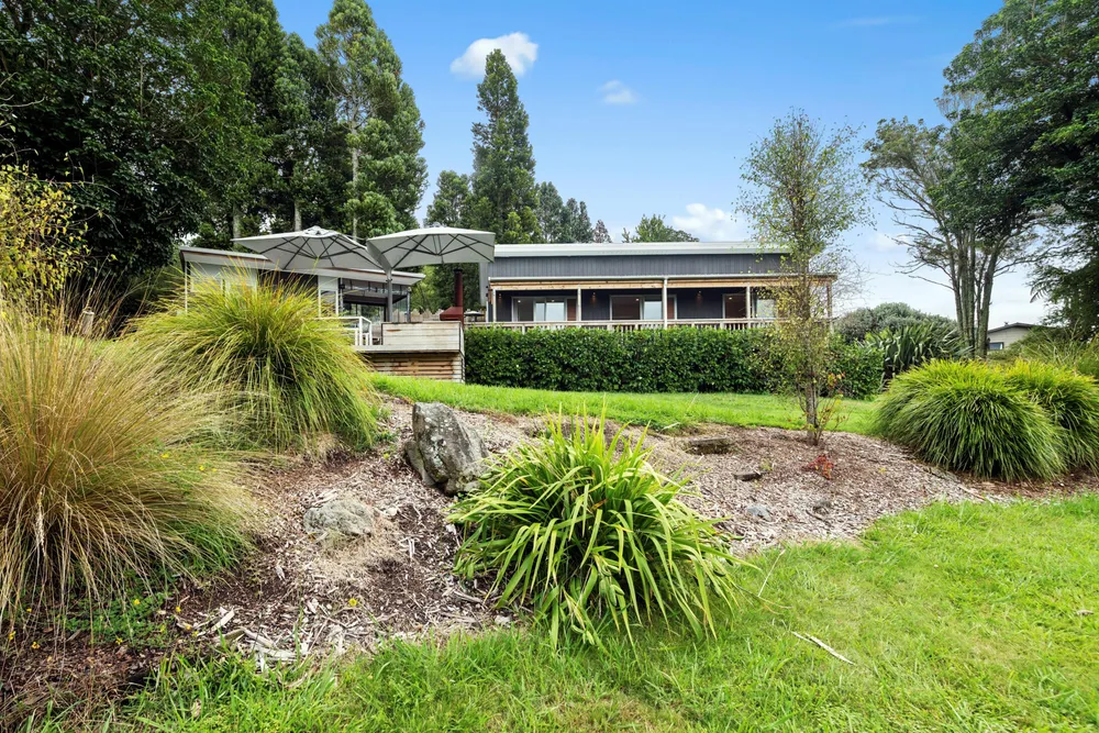 Photos of 281 Spencer Road