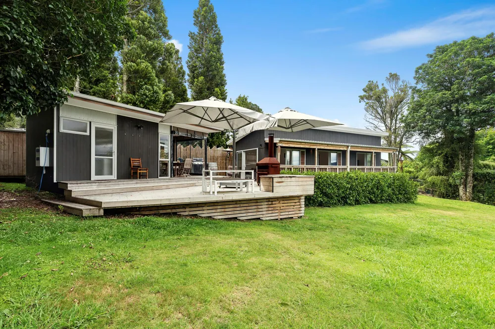Photos of 281 Spencer Road