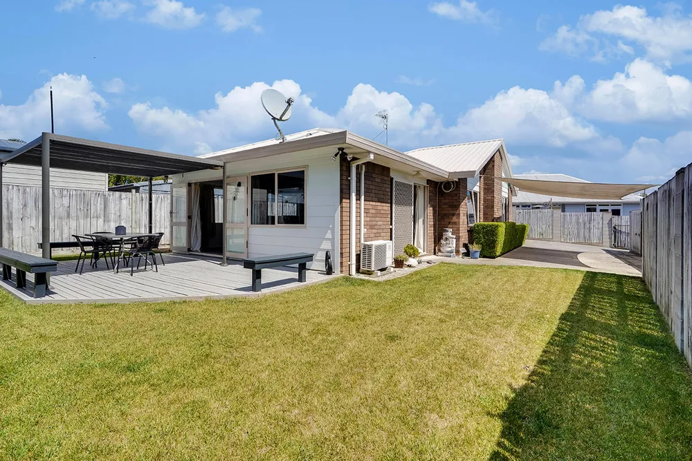 Photos of 21 Caulfield Place