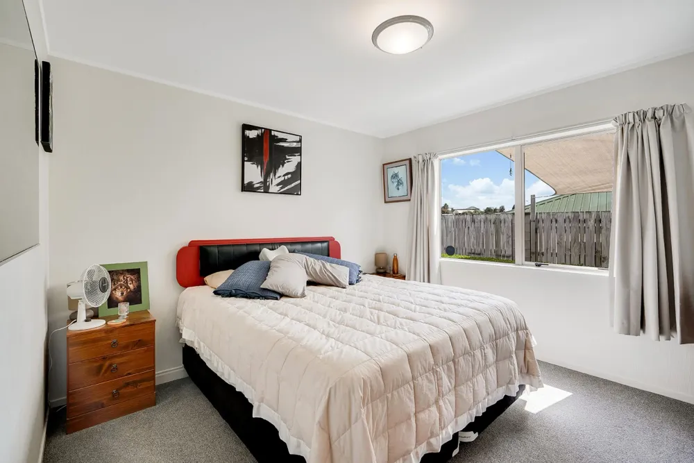 Photos of 21 Caulfield Place