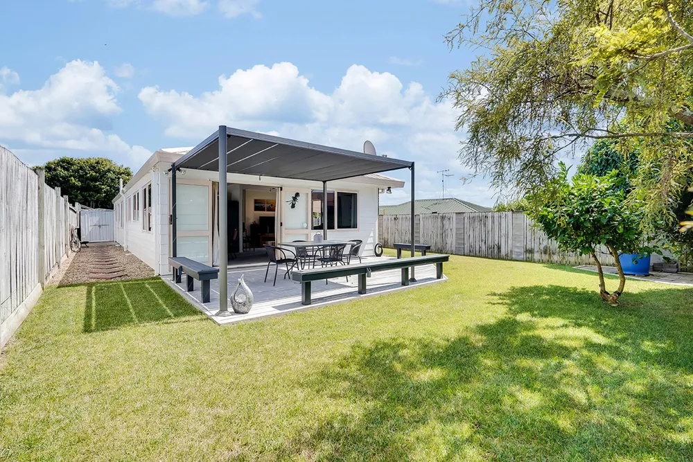 Photos of 21 Caulfield Place