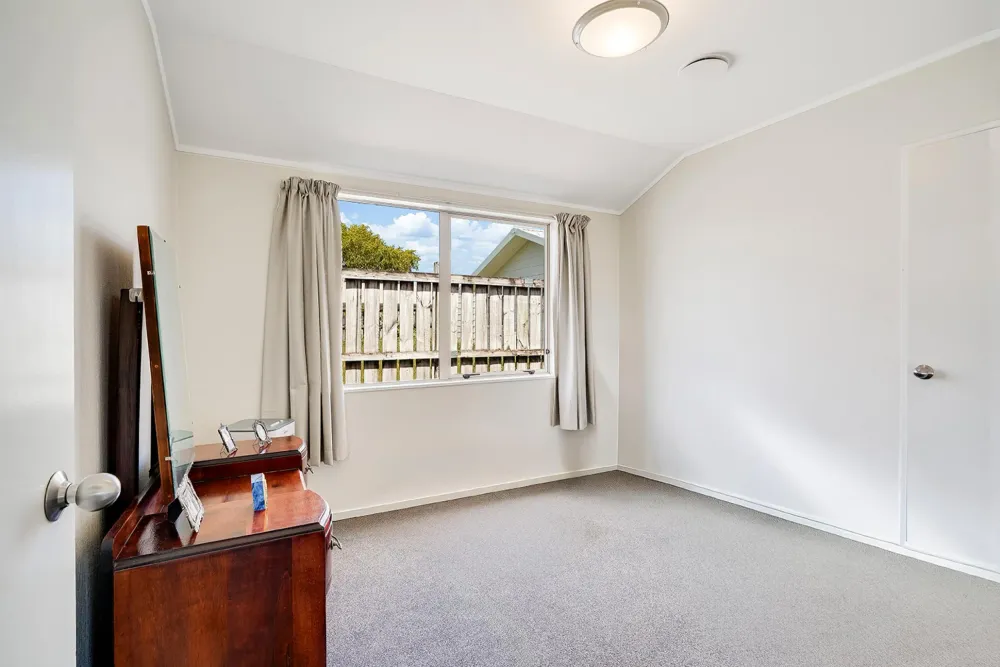 Photos of 21 Caulfield Place