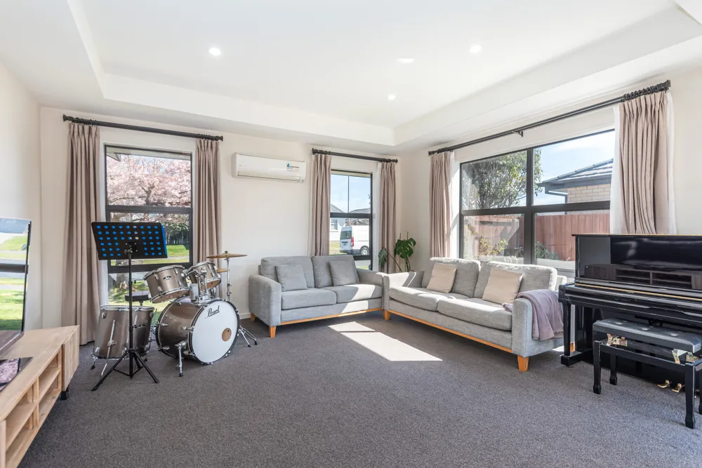 Photos of 4 Wardell Street