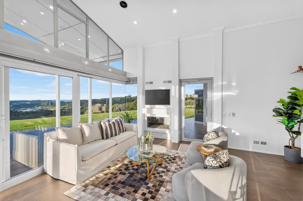 Photos of 83 Jervis Road