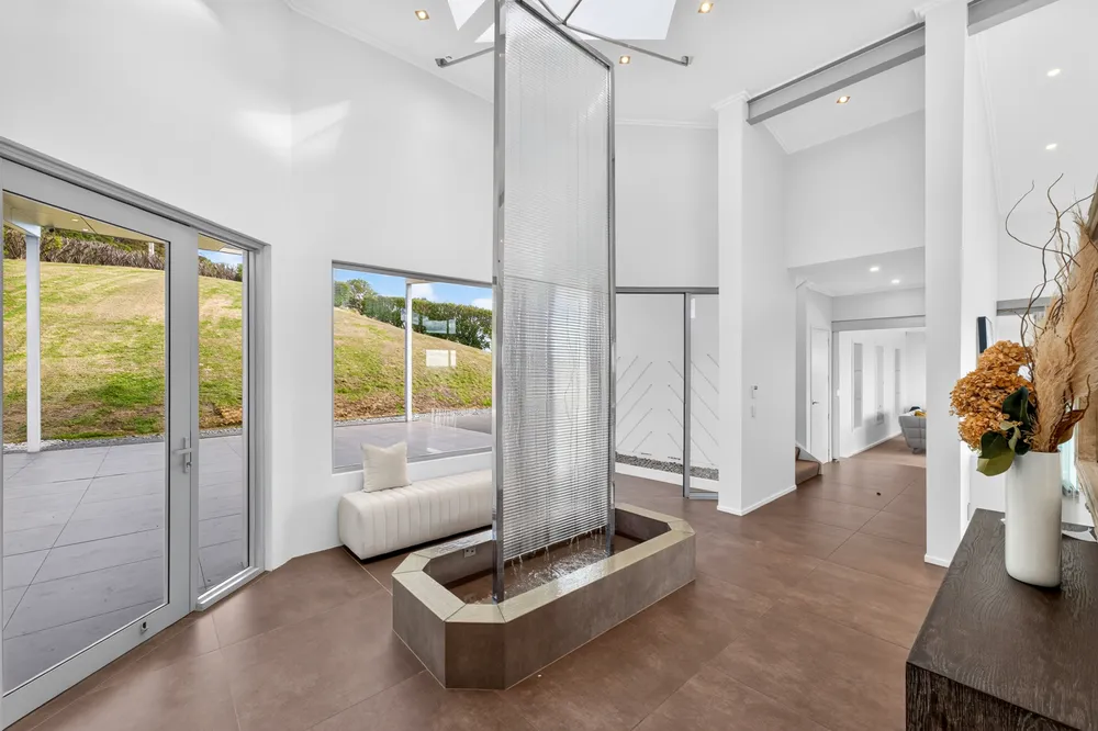 Photos of 83 Jervis Road