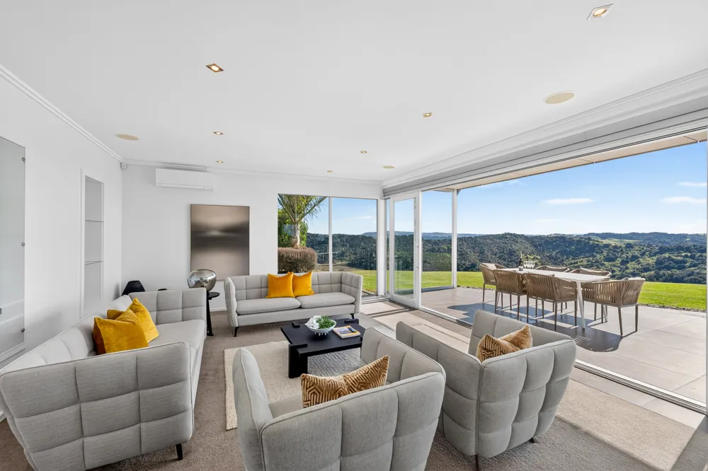 Photos of 83 Jervis Road