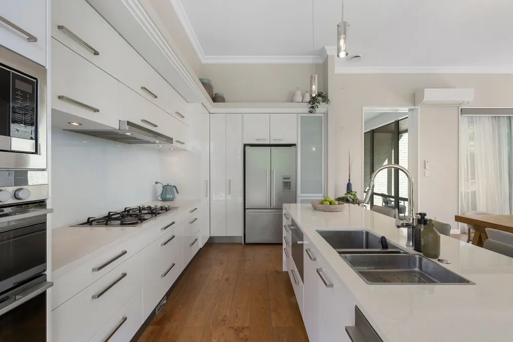 Photos of 12 Oceania Place