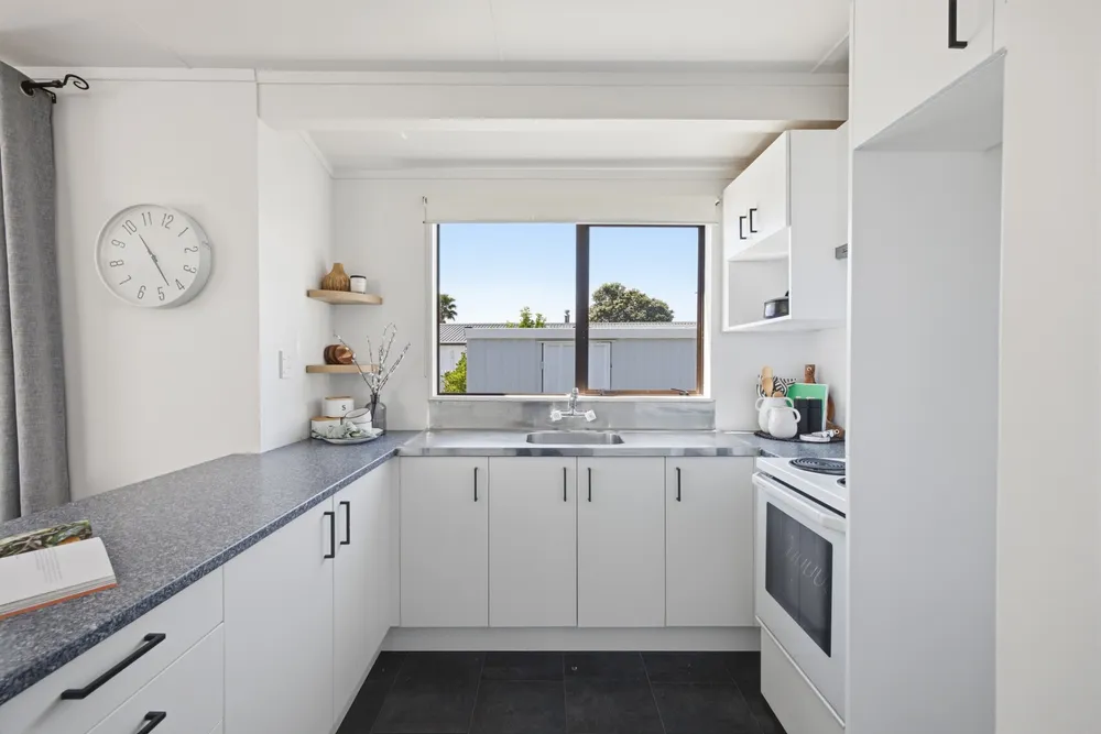 Photos of 74B Hartford Avenue