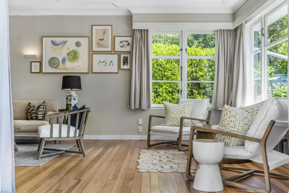 Photos of 27 Combes Road