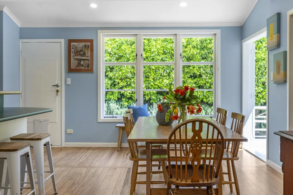 Photos of 27 Combes Road