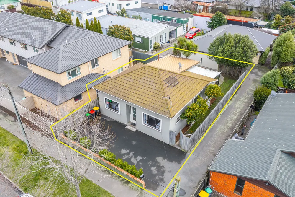 Photos of 27 Montrose Street