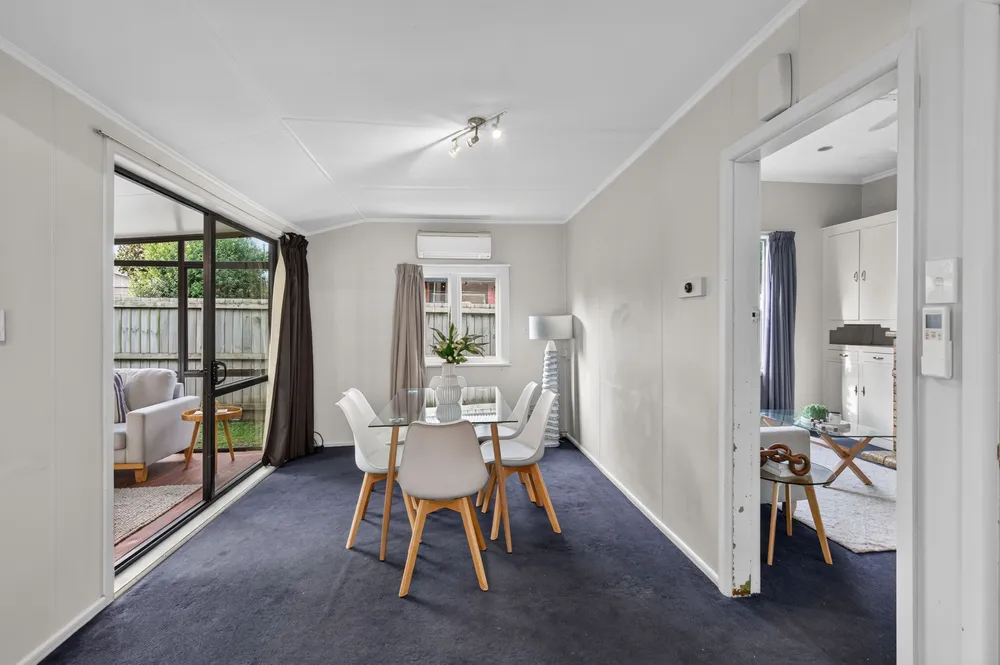 Photos of 27 Montrose Street