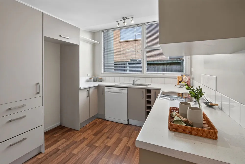 Photos of 27 Montrose Street