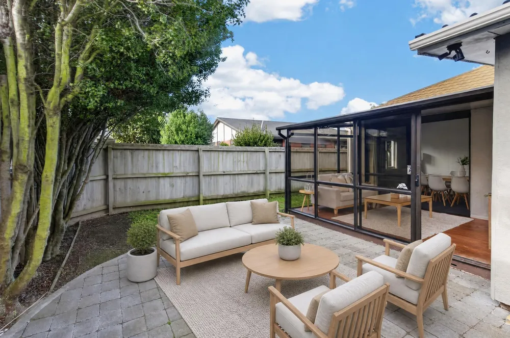Photos of 27 Montrose Street