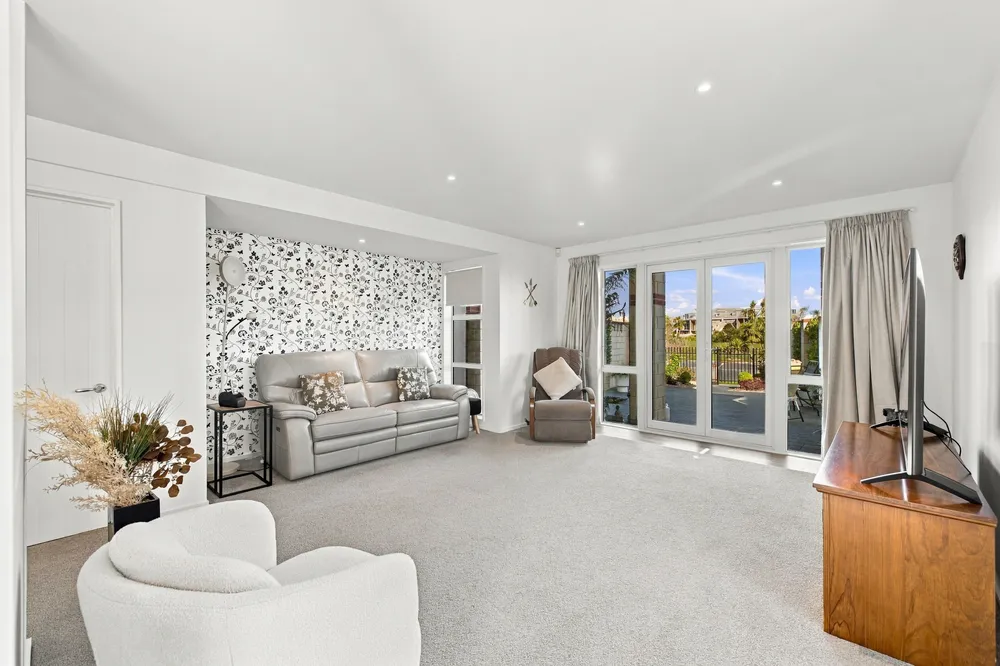 Photos of 12 Waterford Avenue