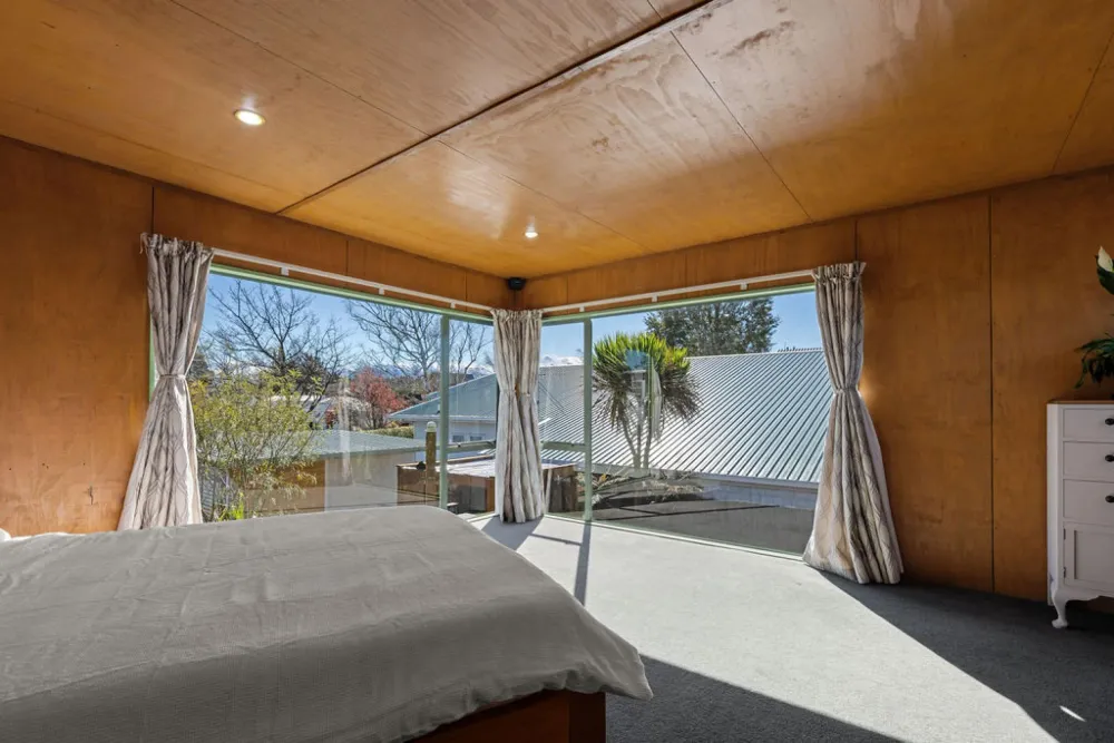 Photos of 2 Farquhar Place