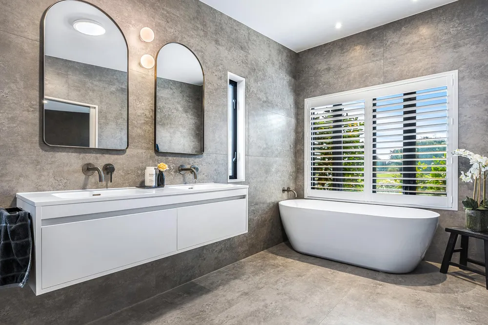 Photos of 1427 Tram Road