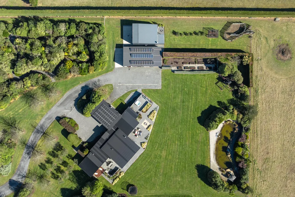 Photos of 1427 Tram Road
