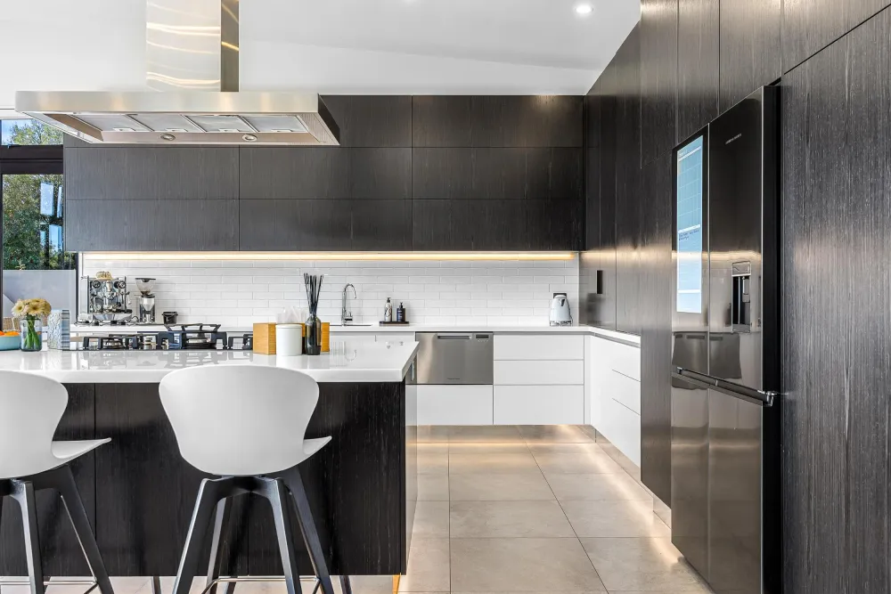 Photos of 1427 Tram Road