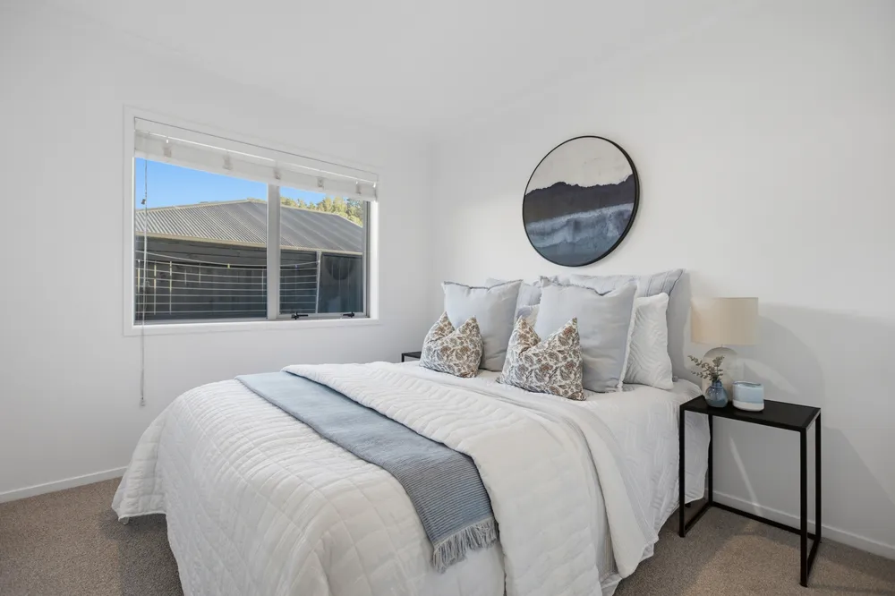 Photos of 269 Lakes Boulevard