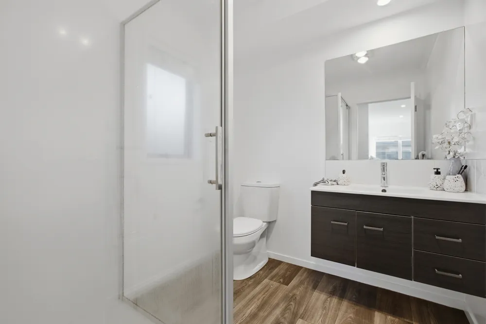 Photos of 269 Lakes Boulevard