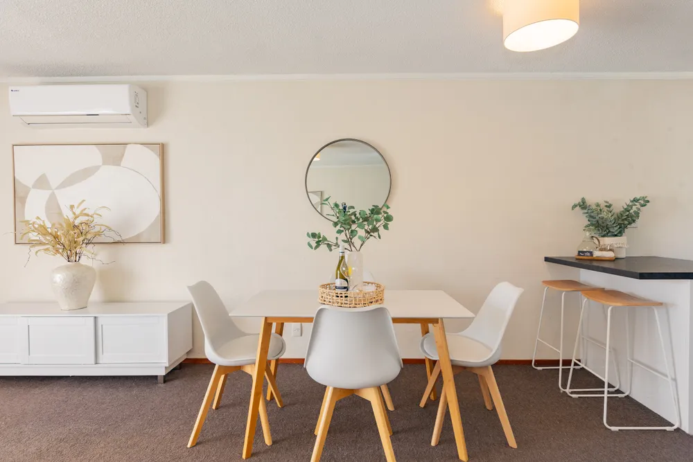 Photos of 91A Gloucester Road
