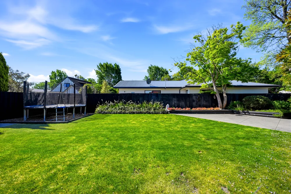 Photos of 37 Lakewood Drive