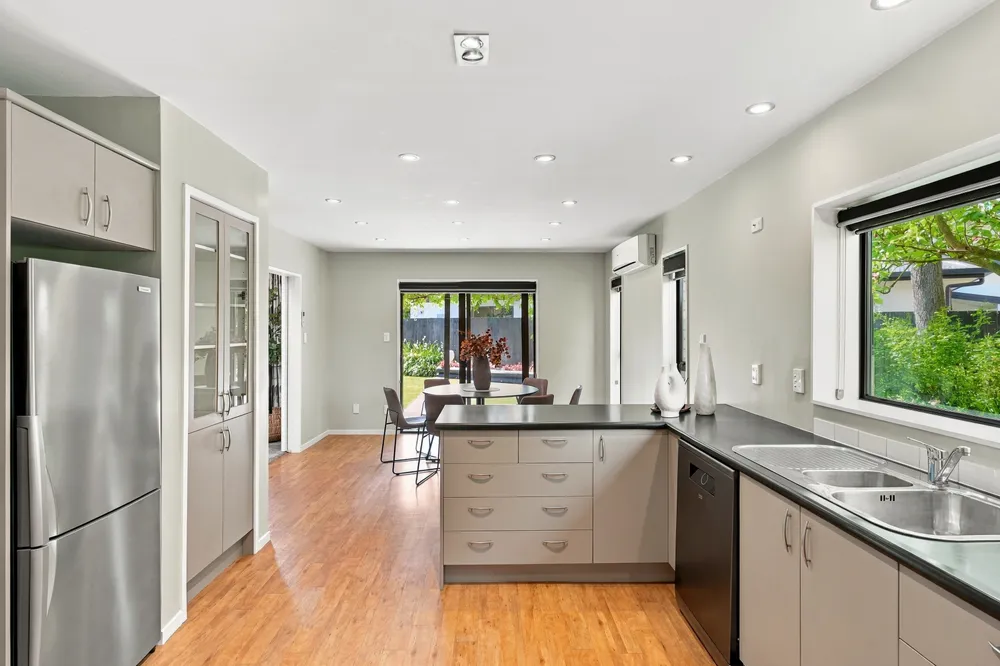 Photos of 37 Lakewood Drive