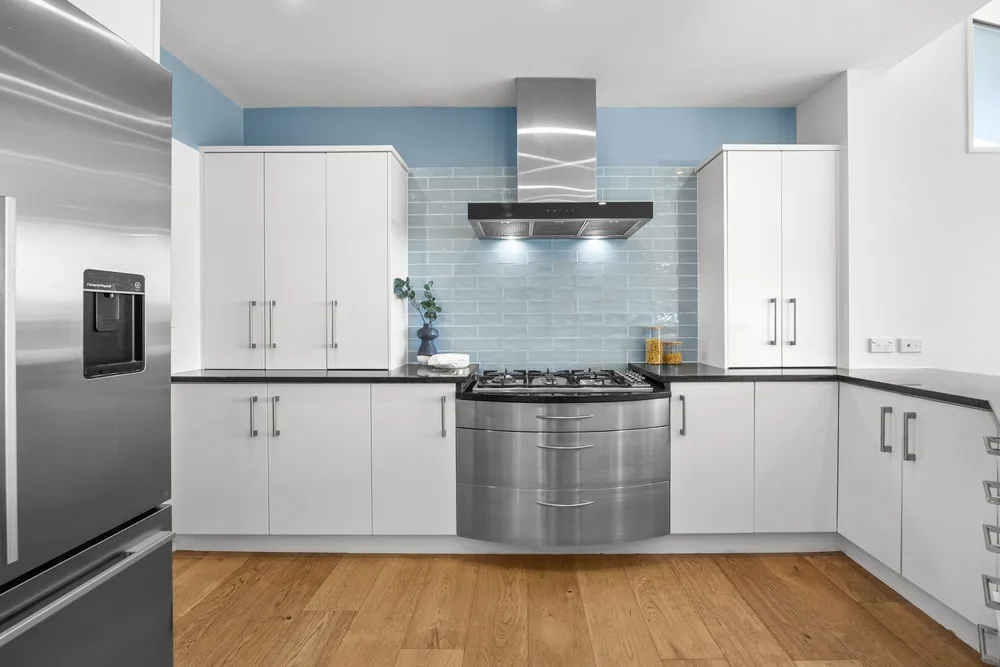 Photos of 3 Endymion Place
