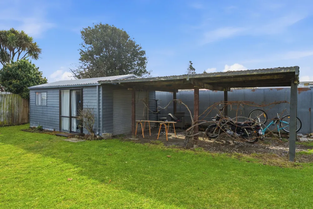 Photos of 1 Jollie Street